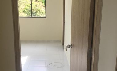 Apartamento en arriendo  ubicado en Pinares