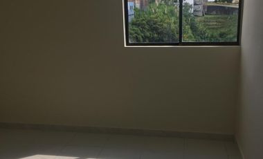Apartamento en arriendo  ubicado en Pinares