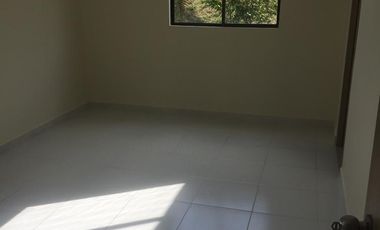 Apartamento en arriendo  ubicado en Pinares