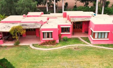 ADORABLE CASA DE CAMPO EN VENTA DE 7,000 MTS