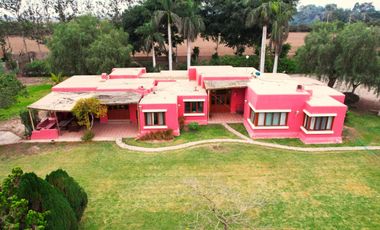 ADORABLE CASA DE CAMPO EN VENTA DE 7,000 MTS