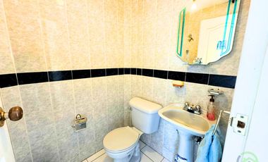 En Venta Casa de 2 pisos en Carcelén cerca del Portal Shopping