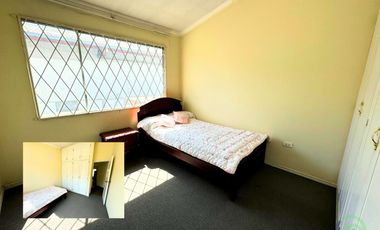 En Venta Casa de 2 pisos en Carcelén cerca del Portal Shopping