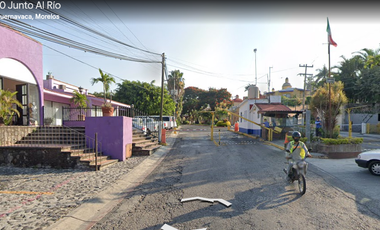 HERMOSA CASA EN CUERNAVACA MORELOS, EXCELENTE UBICACION, A UNOS MINUTOS DEL CENTRO DE CURNAVACA Y PARQUE ACUATICO TEMIXCO
