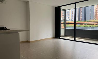 46111 Apartamento en Arriendo Loma del Escobero