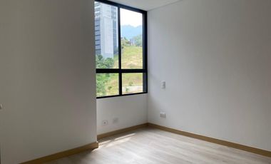 46111 Apartamento en Arriendo Loma del Escobero