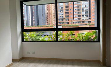 46111 Apartamento en Arriendo Loma del Escobero