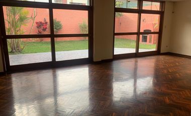 Alquiler de hermosa casa en inmejorable zona de Surco