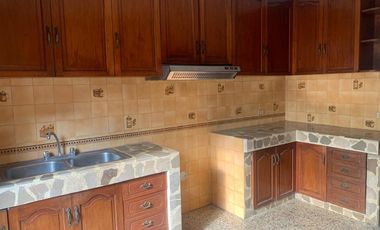 Alquiler de hermosa casa en inmejorable zona de Surco