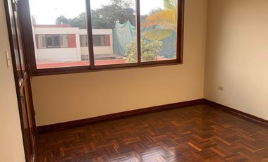 Alquiler de hermosa casa en inmejorable zona de Surco