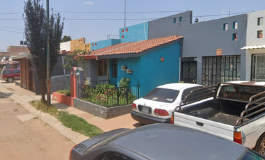 CASA EN REMATE BANCARIO GUAMUCHIL, ARANDAS, CENTRO, ARANDAS, JALISCO. ¡CASA EN REMATE!