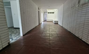ARRIENDO CASA 300 m2  COMERCIAL CADIZ, IBAGUÉ