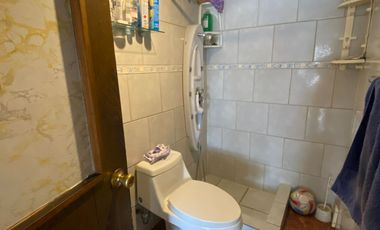 Se Vende Lida Casa Esquina en Quilicura