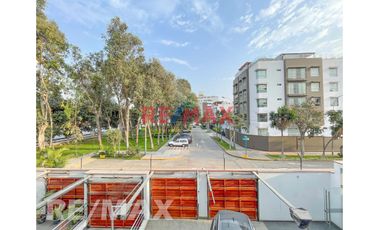 Venta De Amplio y Cómodo Departamento De 152.79M2 Con Vista A La Calle