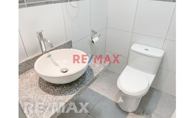 Venta De Amplio y Cómodo Departamento De 152.79M2 Con Vista A La Calle