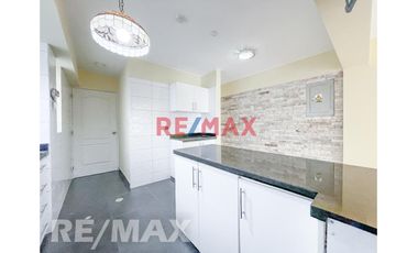 Venta De Amplio y Cómodo Departamento De 152.79M2 Con Vista A La Calle