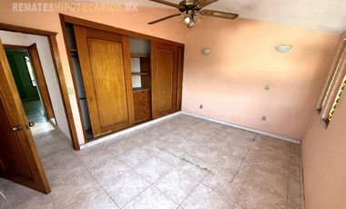 CASA EN VENTA DE REMATE BANCARIO EN TEMIXCO MORELOS