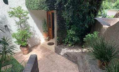 CASA EN RENTA EN COLINAS DE SAN JAVIER
