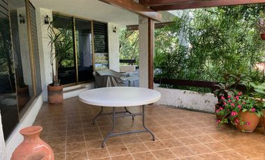CASA EN RENTA EN COLINAS DE SAN JAVIER