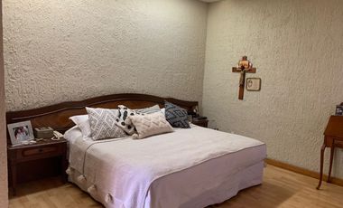 CASA EN RENTA EN COLINAS DE SAN JAVIER