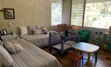 CASA EN RENTA EN COLINAS DE SAN JAVIER