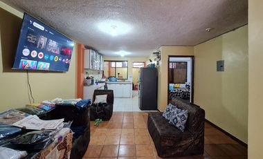 Casa rentera en venta tres departamentos