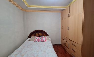 Casa rentera en venta tres departamentos