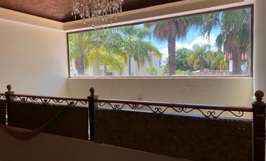 CASA DE DESCANSO CON ALBERCA   EN RECONOCIDO FRACCIONAMIENTO