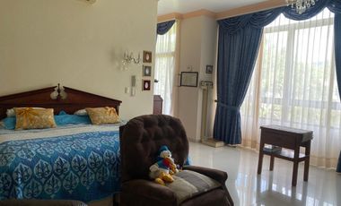 CASA DE DESCANSO CON ALBERCA   EN RECONOCIDO FRACCIONAMIENTO