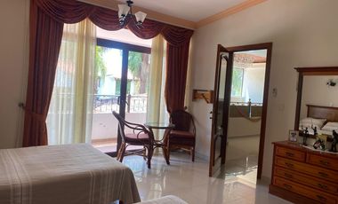 CASA DE DESCANSO CON ALBERCA   EN RECONOCIDO FRACCIONAMIENTO