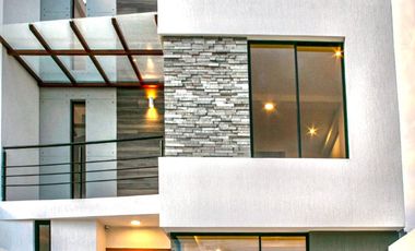 ¡Tu Nuevo Hogar en Llano Chico! Conjunto de Casas VIP, de 124 m2