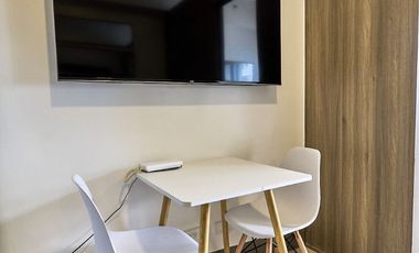 FAME32XXT2: For Rent Fully Furnished 1BR with Balcony in Fame Residences