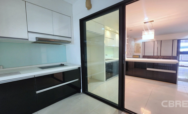 Areeya Mandarina Onnut (Ref. RSA4056)