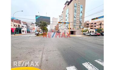 Local Comercial U Oficina En Alquiler | Esquina | Piso 2 Y 3