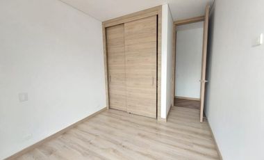 46124 Apartamento en Arriendo Loma del Escobero