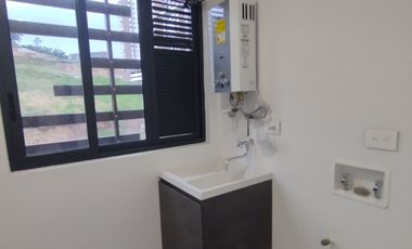 Apartamento en Arriendo ubicado en pinares alto