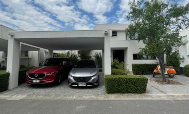 Hermosa Casa 6 Ambientes En Exclusivo Condominio, Piedra Roja