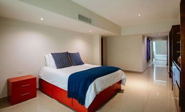 Departamento con jardín, alberca, Jacuzzi privado, en venta, Zona Hotelera Sur, Cozumel