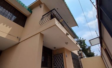 VENTA DE CASA RENTERA ESQUINERA EN CDLA. COVIEM SUR DE GUAYAQUIL
