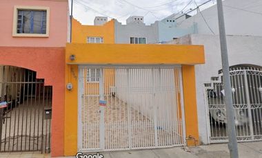 VENTA DE CASA EN GUADALAJARA
