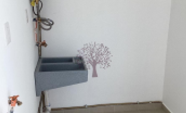 CASA EN RENTA EN CAÑADAS DEL LAGO NUEVA, 4 RECS. 4 BAÑOS, JARDIN, ESPACIOS AMPLIOS Y CONFORTABLES