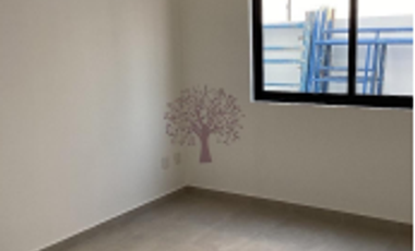 CASA EN RENTA EN CAÑADAS DEL LAGO NUEVA, 4 RECS. 4 BAÑOS, JARDIN, ESPACIOS AMPLIOS Y CONFORTABLES