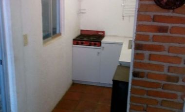 CASA EN LOMAS DE TZOMPANTLE