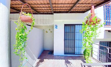 CASA EN VENTA EN XOCHITEPEC DENTRO DE FRACCIONAMIENTO CON AMENIDADES
