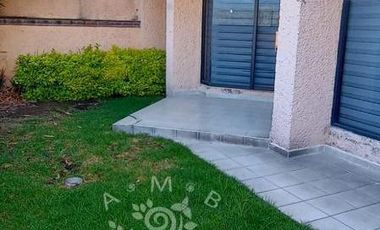 HERMOSA CASA EN PRIVADA EN PASEOS DEL BOSQUE