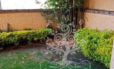 HERMOSA CASA EN PRIVADA EN PASEOS DEL BOSQUE