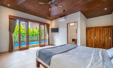 Villa 2 Bedrooms Leasehold in Kesari Sanur
