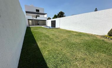 Casa Sola en Venta con Alberca Jardín en Yautepec a 30 minutos de Cuernavaca Morelos