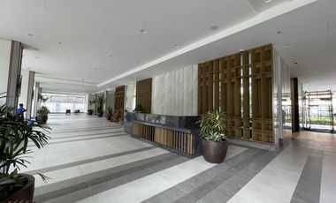 Quezon City Condo 1BR near Vertis North ABSCBN The Crestmont Rush for Sale!