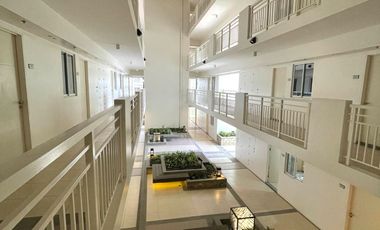 Quezon City Condo 1BR near Vertis North ABSCBN The Crestmont Rush for Sale!